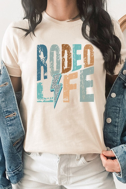 Rodeo Life Graphic Tee-SHIPS DIRECTLY TO YOU!