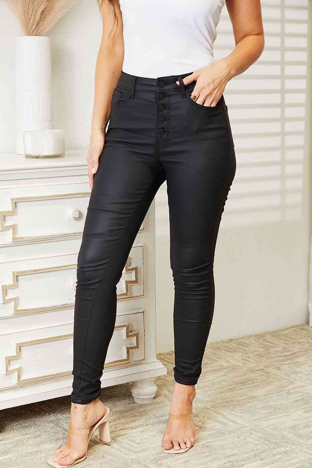 Vikki Jeans-SHIPS DIRECTLY TO YOU!